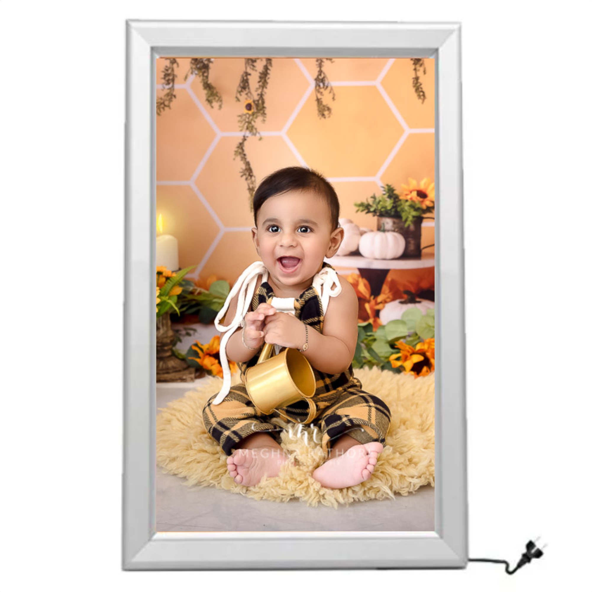 website design Clip on Board - Image 1